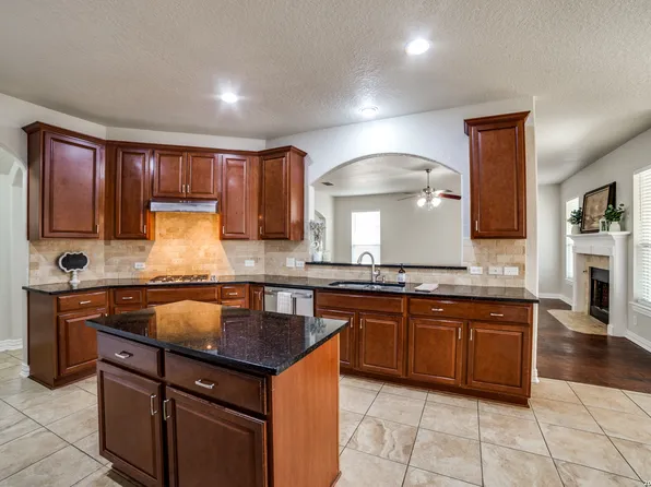 13835 Palatine Hill, San Antonio, TX 78253