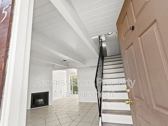 4th image of 526 E Lodi Ave APT 5