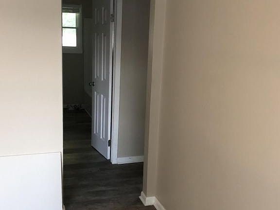 5th image of 9723 Collings Dr