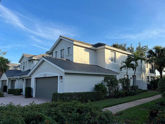 3rd image of 9221 Palmetto Ridge Dr APT 102