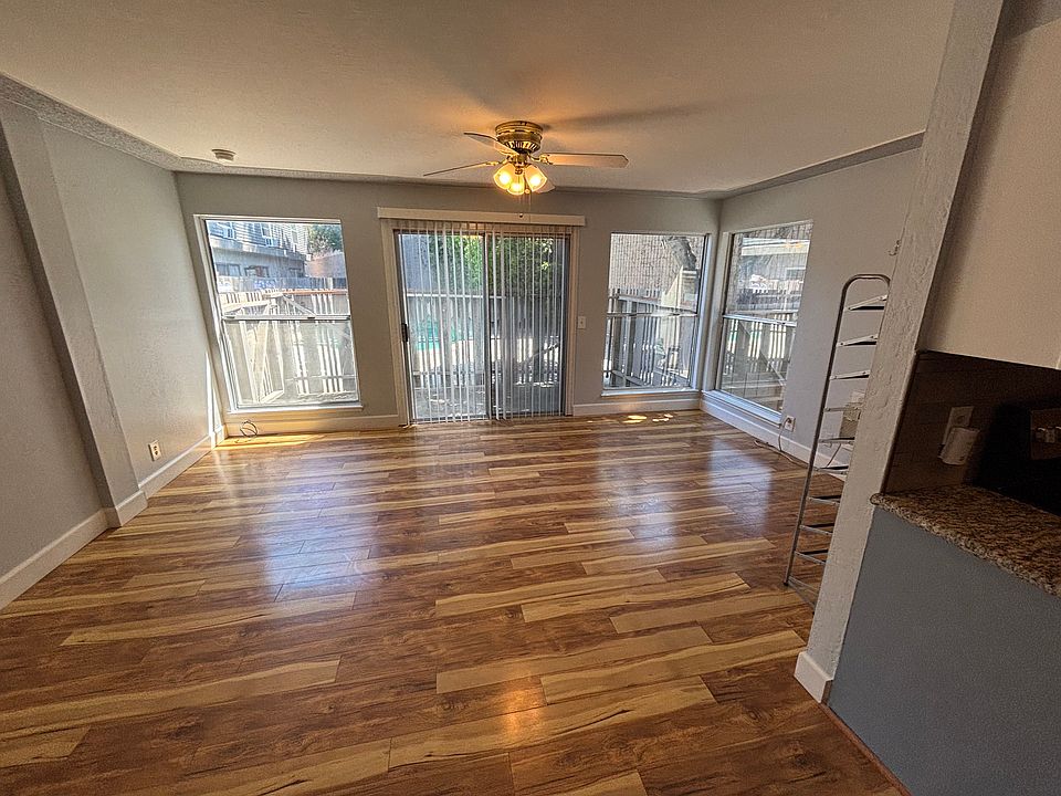 Wide Open floor plan with lots of light