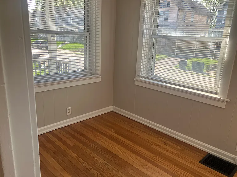 3442 Cardiff Ave — Photo 17