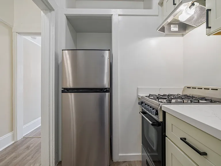 Vue De Lac Apartments — Photo 11