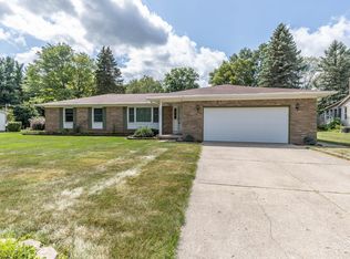 12590 McKouen Dr, Dewitt, MI
