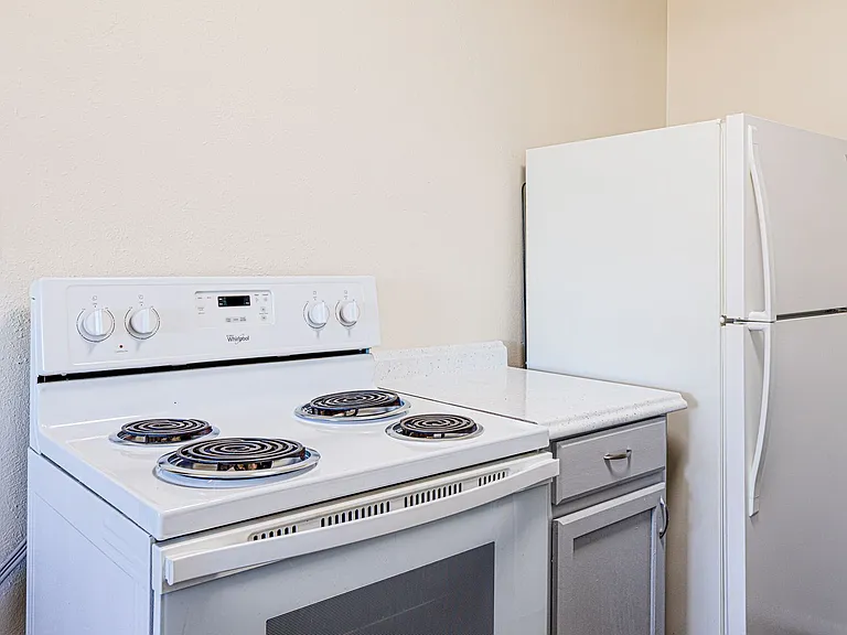 You will love this updated 1 bed, 1 bath! — Photo 8