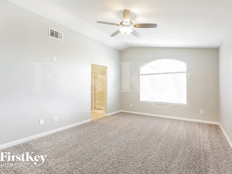9501 Forest Lily Ct — Photo 8