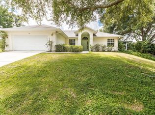 608 Huron Pl, Mount Dora, FL 32757