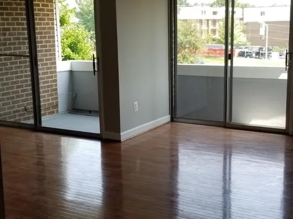 10239 Prince Pl, Upper Marlboro, MD