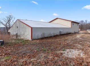 835 Greenview Dr, Camdenton, MO 65020