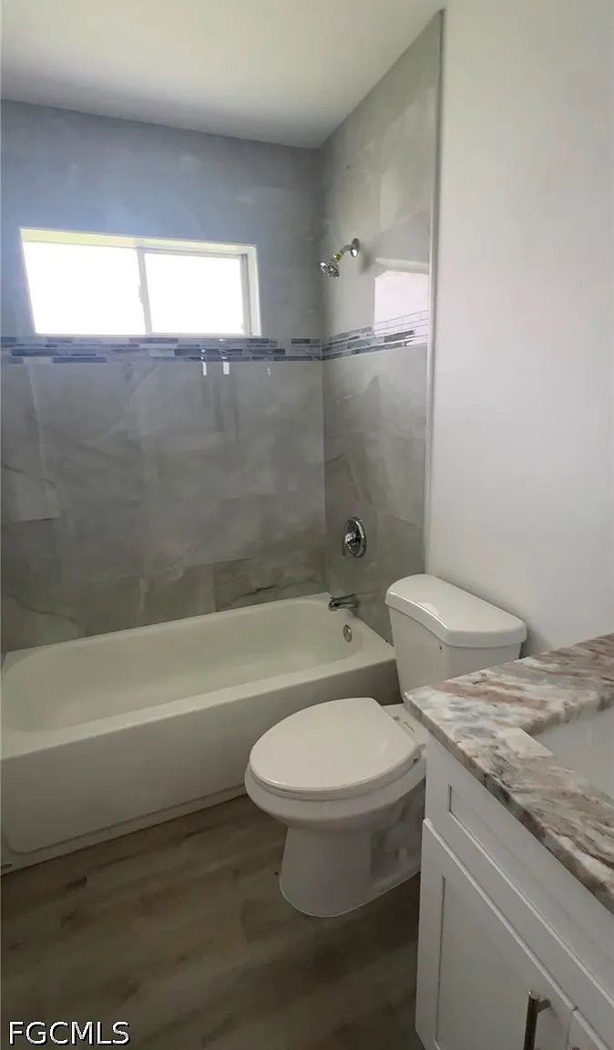 3 bed, 2.0 bath, 2232 sqft, $1,695 — Photo 4