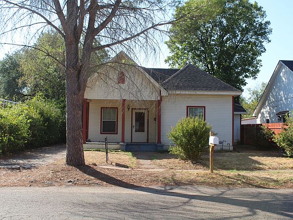 2nd image of 1916 Summer Ave