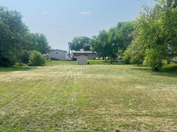 2608 1st St N, Waite Park, MN 56387