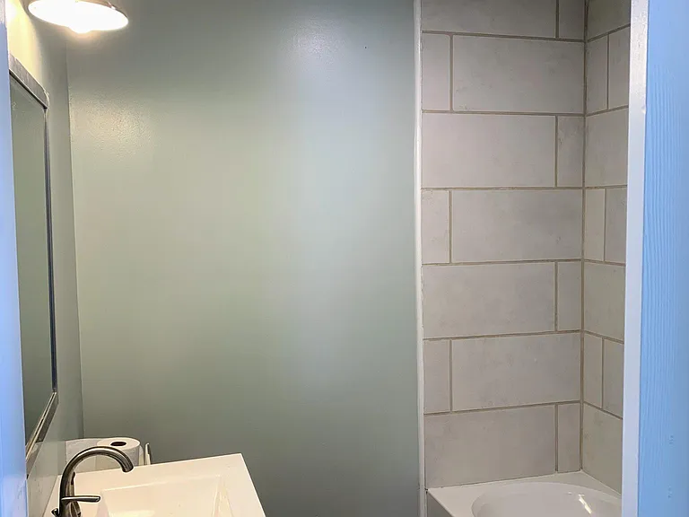 2400 Union Ave — Photo 5