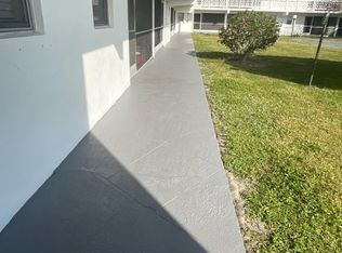 1711 NW 46th Ave #114, Lauderhill, FL 33313