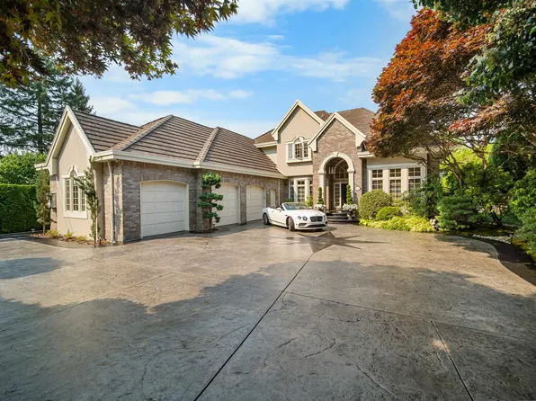 414 Walker St, Coquitlam, BC V3K 4E3