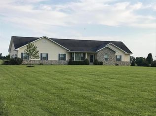 4185 Canal Rd NE, Pleasantville, OH 43148