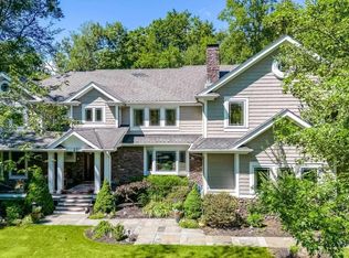 67 Rolling Ridge Rd, Upper Saddle River, NJ 07458
