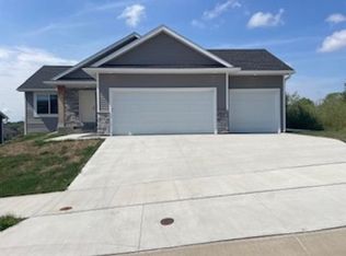 1589 Century Ridge Ln NE, Rochester, MN 55906