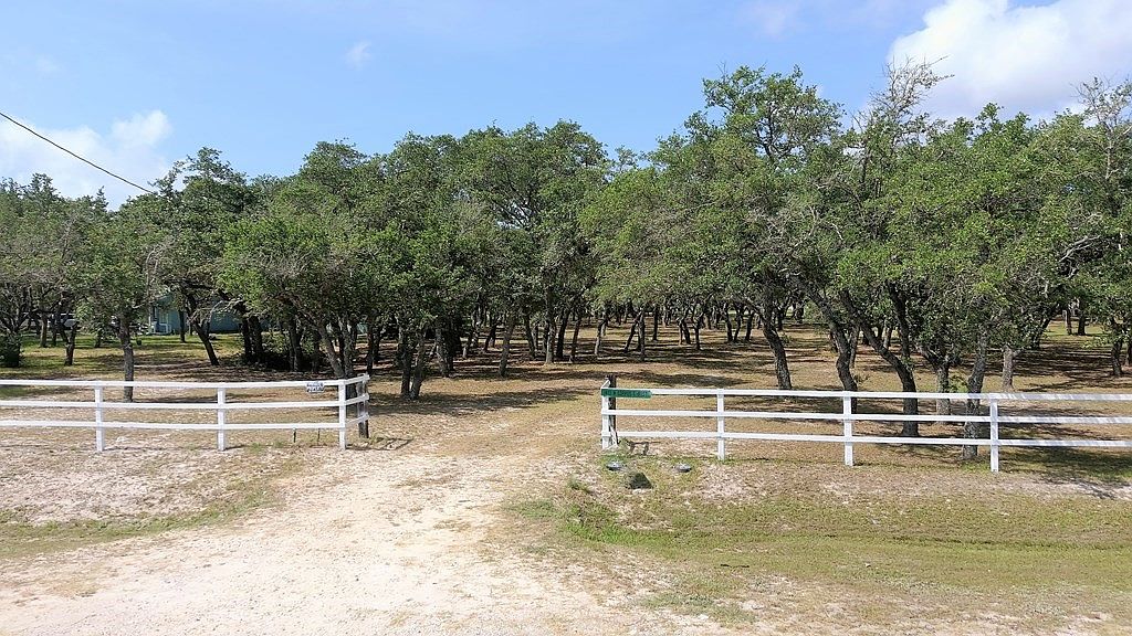 1413 W Corpus Christi St, Rockport, TX 78382 MLS 423897 Zillow