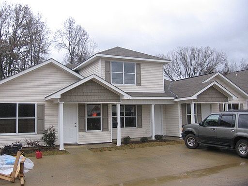 2nd image of 91C Jackson Ln