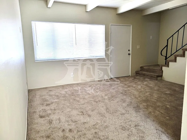 2658-2708 N Humbert Ave — Photo 3