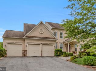 8 Camp David Rd, Wilmington, DE 19810