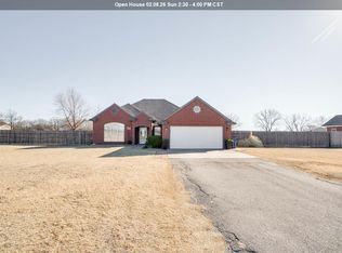1405 Crestwood, Enid, OK 73701