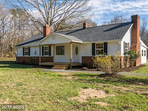 4th image of 24016 Haughts Ln