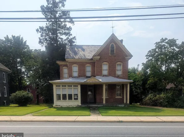 351 Main St #Red, Red Hill, PA 18076