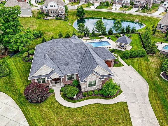 2nd image of 7520 Grand River Ct