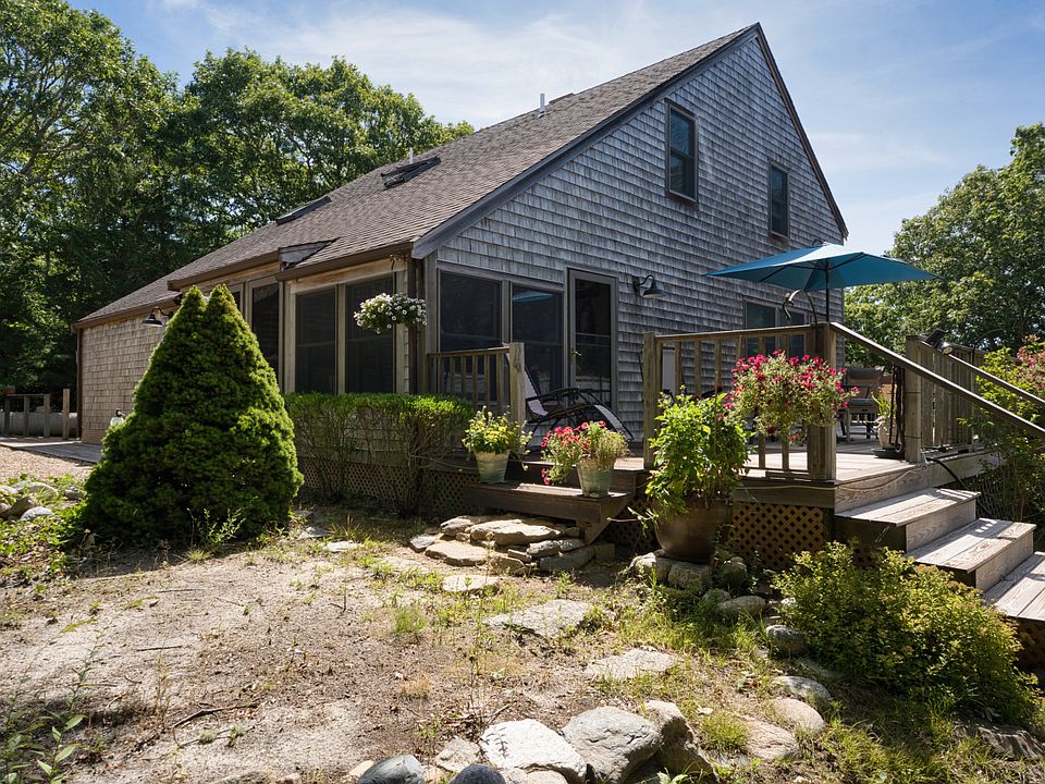 1st image of 36 Smith Hollow Dr