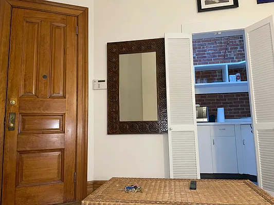Rented by Owner | media 9