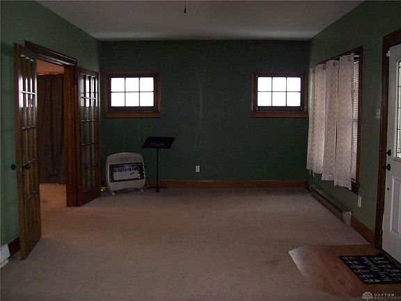 3rd image of 707 Pritz Ave