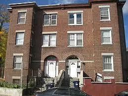 65 Dennis St #2