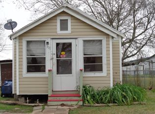 310 Avenue A, Brazoria, TX 77422