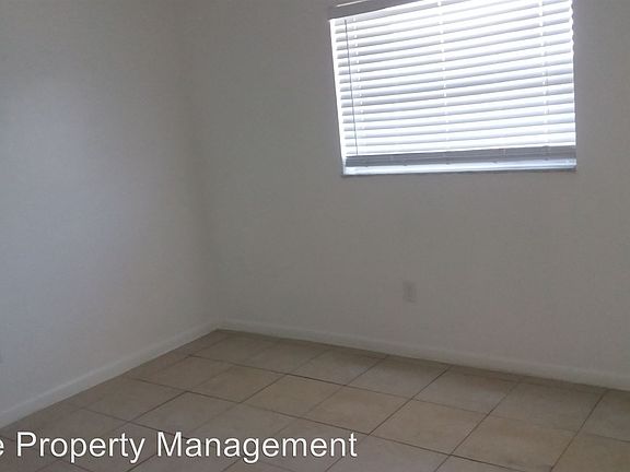5th image of 5911 SW 41st St APT B3