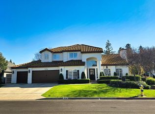 576 W Bedford Ave, Clovis, CA 93611