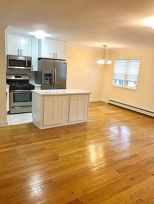 3rd image of 34-21 24th St Unit 3