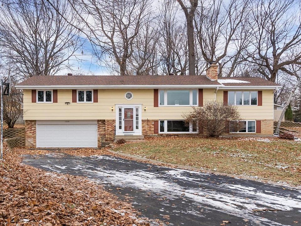 1st image of 13220 Vivian Dr