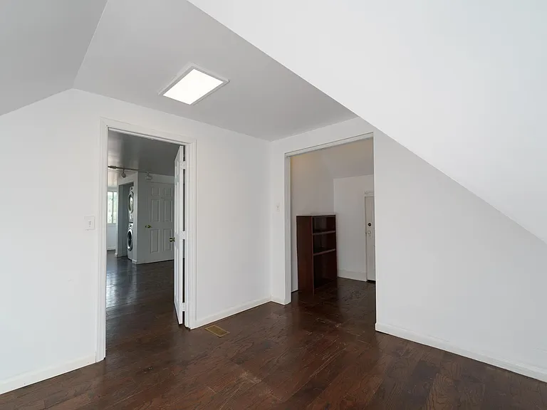 131 Ross Ave #2 — Photo 12