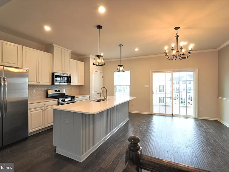 125 Dragon Dr — Photo 5
