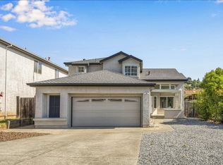 566 N Jefferson St, Cloverdale, CA 95425