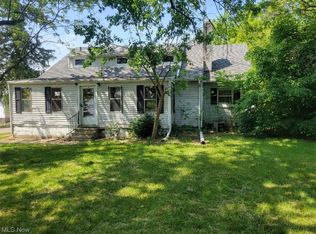 1513 Remsen Rd, Medina, OH 44256