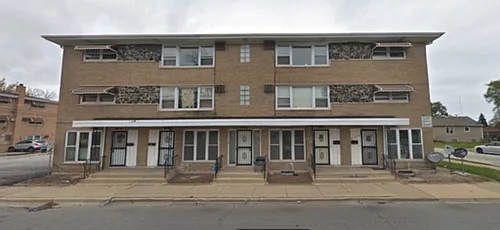 620-628 Sibley Blvd Photo 1