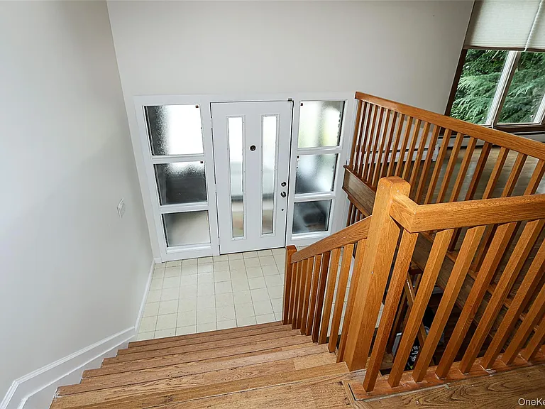 14 Glenn Dr — Photo 4