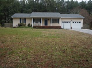 215 Belmont Dr, Toano, VA 23168