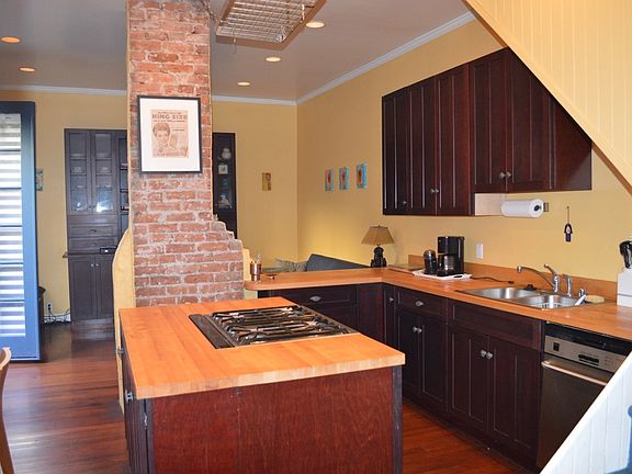 3rd image of 1162 Alabama St