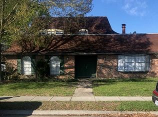 4423 Woodland Dr, New Orleans, LA 70131