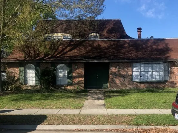 4423 Woodland Dr, New Orleans, LA 70131