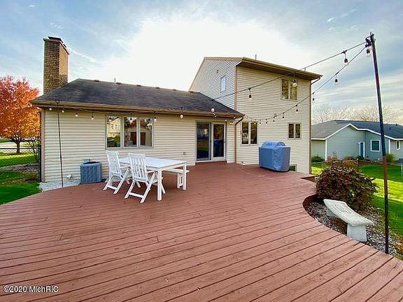 2nd image of 8524 Woodruff Dr SW